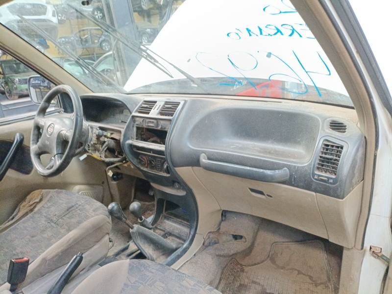 Recambio de salpicadero para nissan terrano ii (r20) 2.7 tdi 4wd referencia OEM IAM   