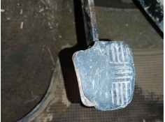 Recambio de pedal embrague para nissan terrano ii (r20) 2.7 tdi 4wd referencia OEM IAM   