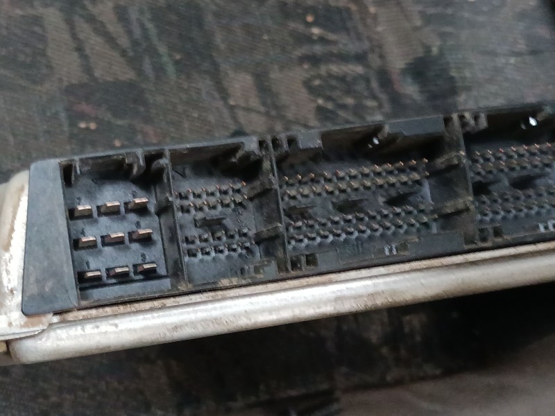 Recambio de centralita motor uce para nissan terrano ii (r20) 2.7 tdi 4wd referencia OEM IAM 237107F404 0281010284 