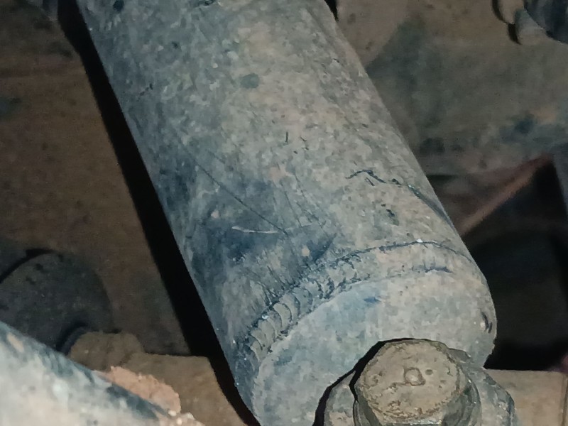 Recambio de amortiguador delantero izquierdo para nissan terrano ii (r20) 2.7 tdi 4wd referencia OEM IAM   