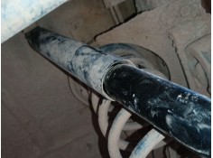 Recambio de amortiguador trasero derecho para nissan terrano ii (r20) 2.7 tdi 4wd referencia OEM IAM   