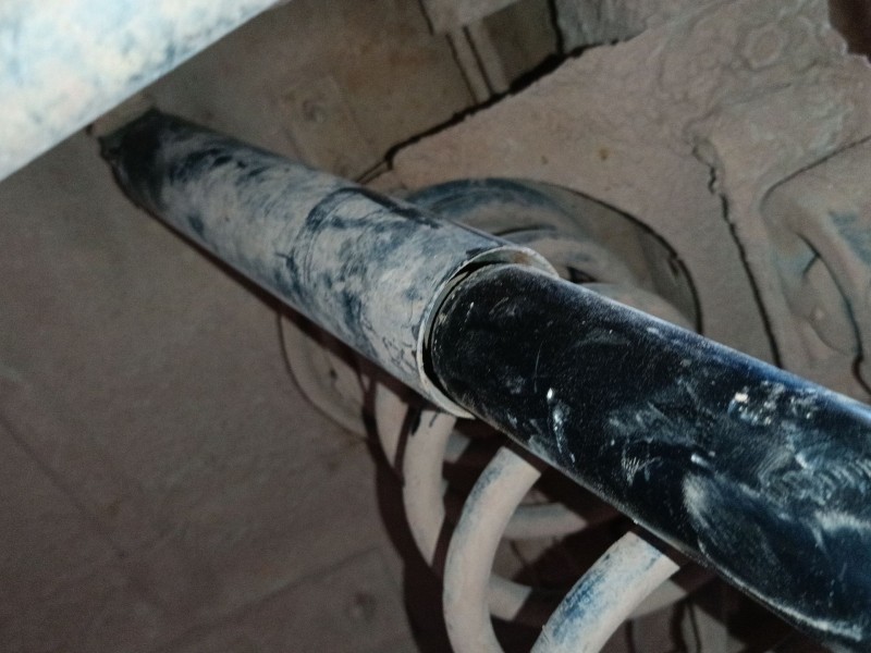 Recambio de amortiguador trasero derecho para nissan terrano ii (r20) 2.7 tdi 4wd referencia OEM IAM   