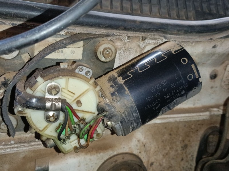 Recambio de motor limpia delantero para nissan terrano ii (r20) 2.7 tdi 4wd referencia OEM IAM   