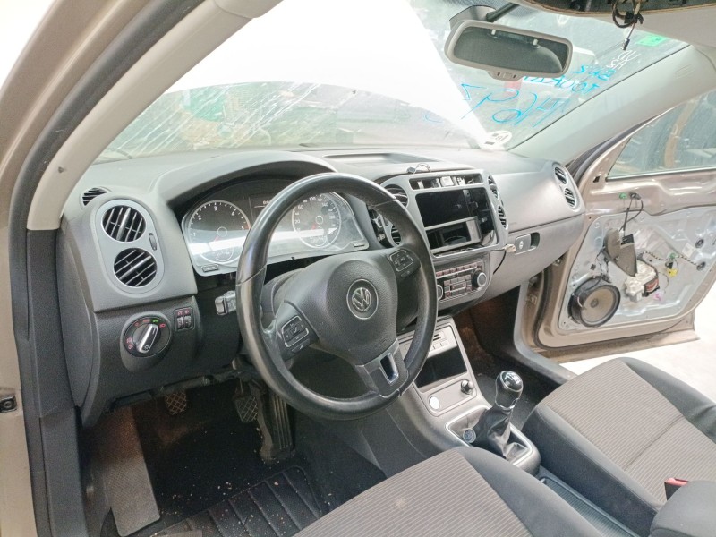 volkswagen tiguan (5n_) del año 2014