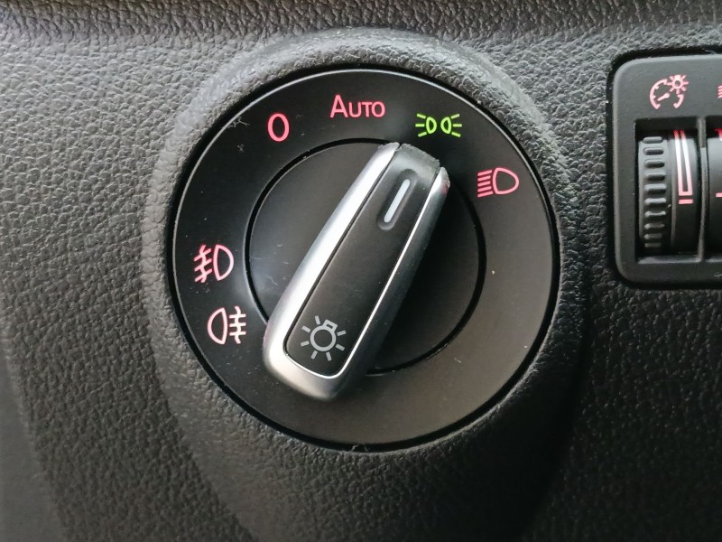 Recambio de mando luces para volkswagen tiguan (5n_) 2.0 tdi referencia OEM IAM   