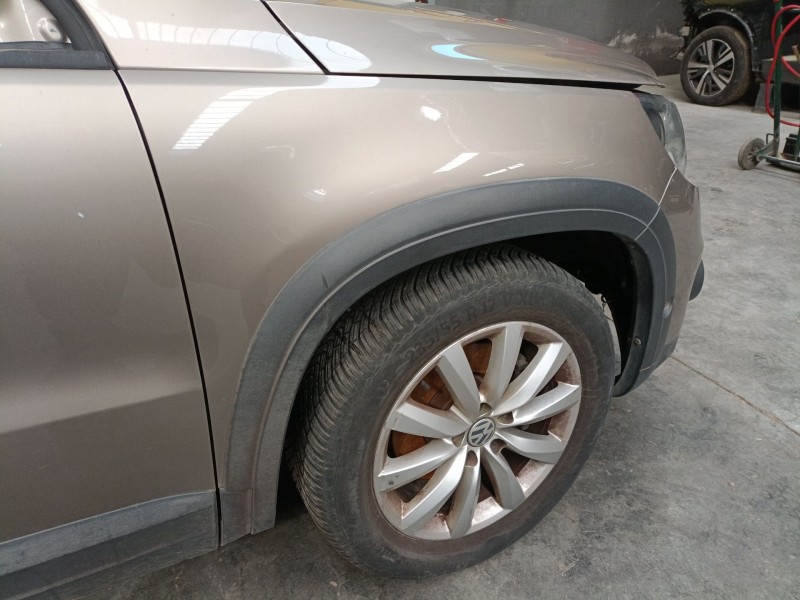 Recambio de aleta delantera derecha para volkswagen tiguan (5n_) 2.0 tdi referencia OEM IAM   