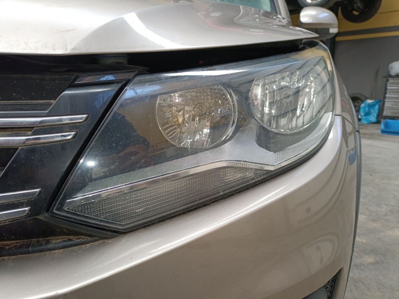 Recambio de faro izquierdo para volkswagen tiguan (5n_) 2.0 tdi referencia OEM IAM   