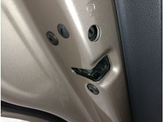 CERRADURA PUERTA TRASERA IZQUIERDA 