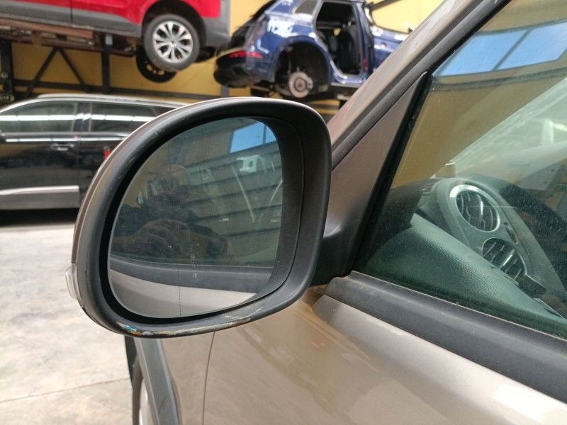 Recambio de retrovisor izquierdo electrico para volkswagen tiguan (5n_) 2.0 tdi referencia OEM IAM   