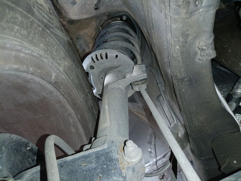 Recambio de amortiguador delantero derecho para volkswagen tiguan (5n_) 2.0 tdi referencia OEM IAM   