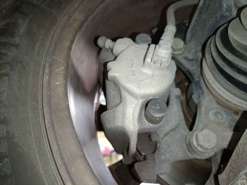 Recambio de pinza freno delantera derecha para volkswagen tiguan (5n_) 2.0 tdi referencia OEM IAM   