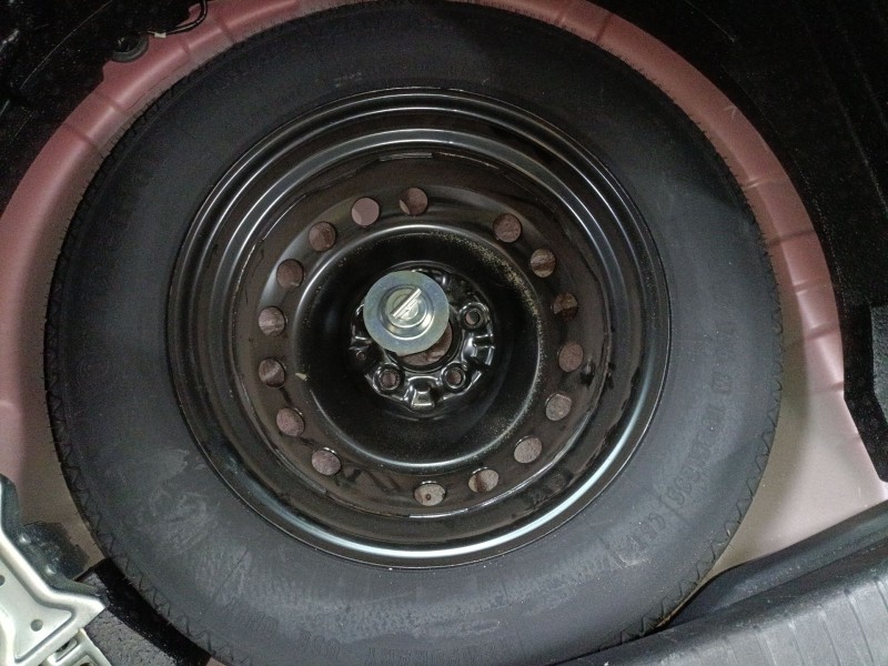 Recambio de neumatico repuesto para nissan qashqai i (j10, nj10) 2.0 dci a las 4 ruedas referencia OEM IAM T145/90/16  