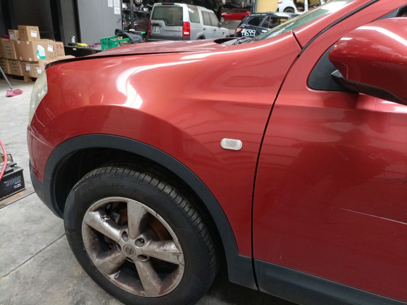 Recambio de aleta delantera izquierda para nissan qashqai i (j10, nj10) 2.0 dci a las 4 ruedas referencia OEM IAM   