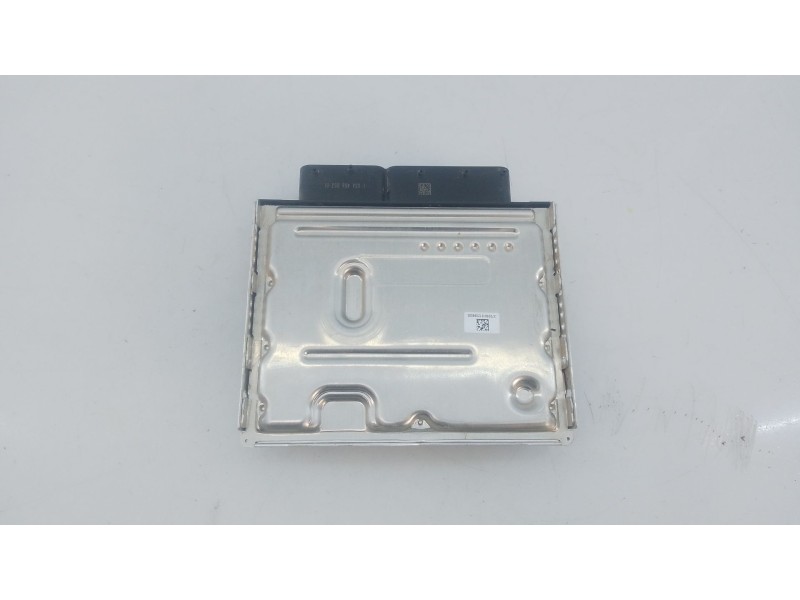 Recambio de centralita motor uce para volkswagen t-cross (c11, d31) 1.0 tsi referencia OEM IAM 05C907309F 0261S107K0 