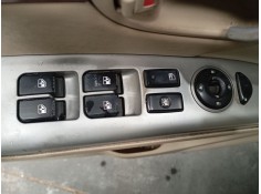 Recambio de mando elevalunas delantero izquierdo para hyundai santa fé ii (cm) 2.2 crdi 4x4 referencia OEM IAM   
