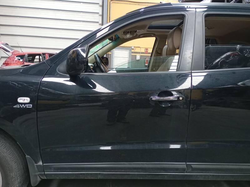 Recambio de puerta delantera izquierda para hyundai santa fé ii (cm) 2.2 crdi 4x4 referencia OEM IAM   