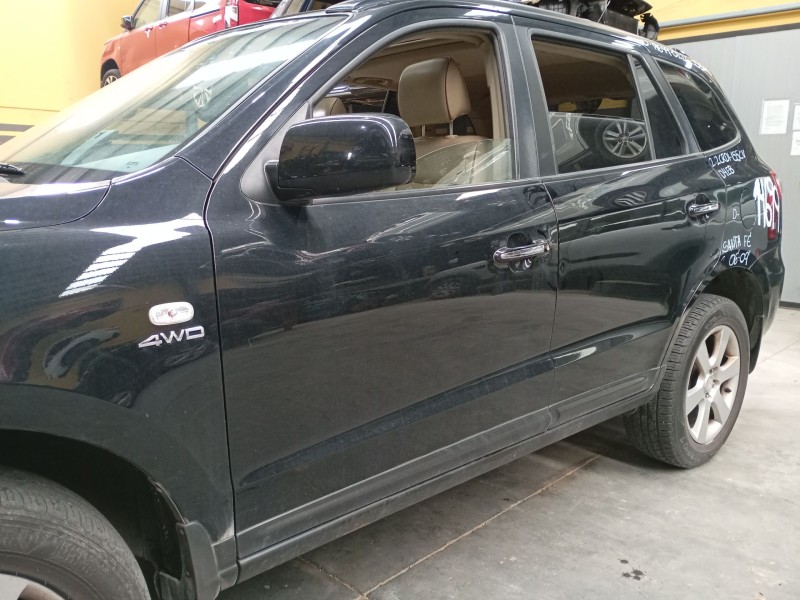 Recambio de puerta delantera izquierda para hyundai santa fé ii (cm) 2.2 crdi 4x4 referencia OEM IAM   