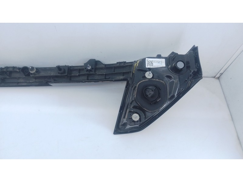 Recambio de piloto trasero central para hyundai tucson (nx4e, nx4a) 1.6 t-gdi referencia OEM IAM   