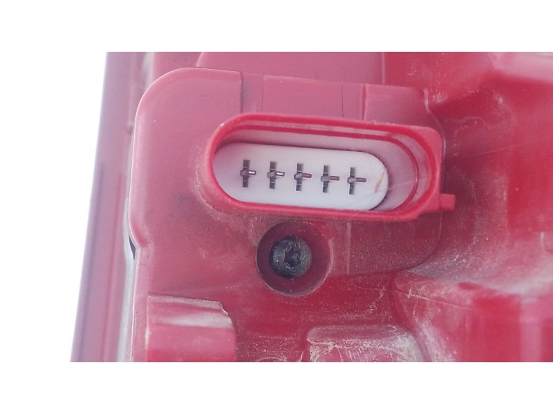 Recambio de piloto trasero izquierdo para audi a4 b8 avant (8k5) 2.0 tdi referencia OEM IAM   