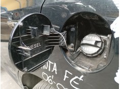 Recambio de tapa exterior combustible para hyundai santa fé ii (cm) 2.2 crdi 4x4 referencia OEM IAM    2