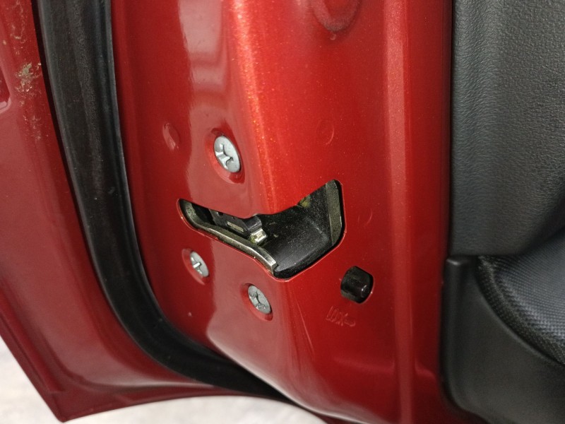 Recambio de cerradura puerta trasera izquierda para nissan qashqai i (j10, nj10) 2.0 dci a las 4 ruedas referencia OEM IAM   