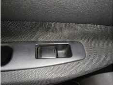 Recambio de mando elevalunas trasero izquierdo para nissan qashqai i (j10, nj10) 2.0 dci a las 4 ruedas referencia OEM IAM   