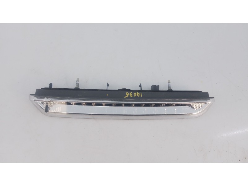 Recambio de luz central de freno para peugeot 2008 i (cu_) 1.2 thp 110 / puretech 110 referencia OEM IAM   