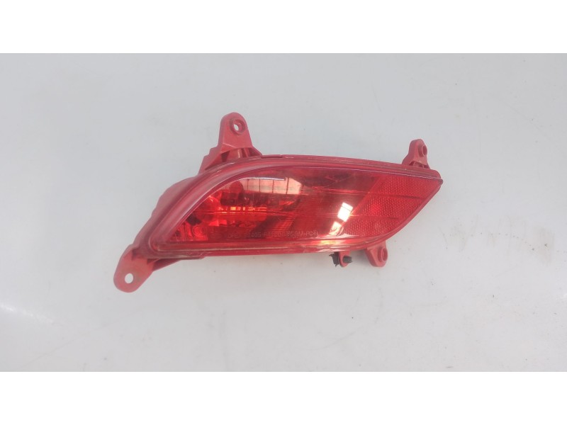 Recambio de piloto trasero izquierdo paragolpes para kia carens iv 1.7 crdi referencia OEM IAM   