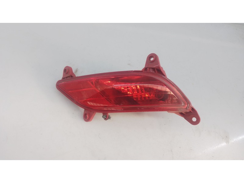 Recambio de piloto trasero derecho de paragolpes para kia carens iv 1.7 crdi referencia OEM IAM   