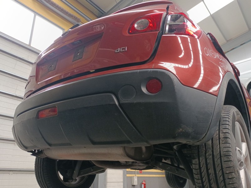 Recambio de paragolpes trasero para nissan qashqai i (j10, nj10) 2.0 dci a las 4 ruedas referencia OEM IAM   