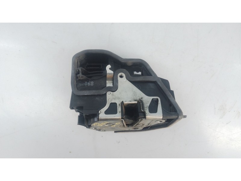 Recambio de cerradura puerta delantera derecha para bmw x3 (e83) 2.0d referencia OEM IAM   