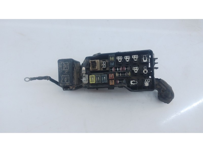 Recambio de caja reles / fusibles para toyota land cruiser 90 (_j9_) 3.0 td (kzj90_, kzj95_) referencia OEM IAM   