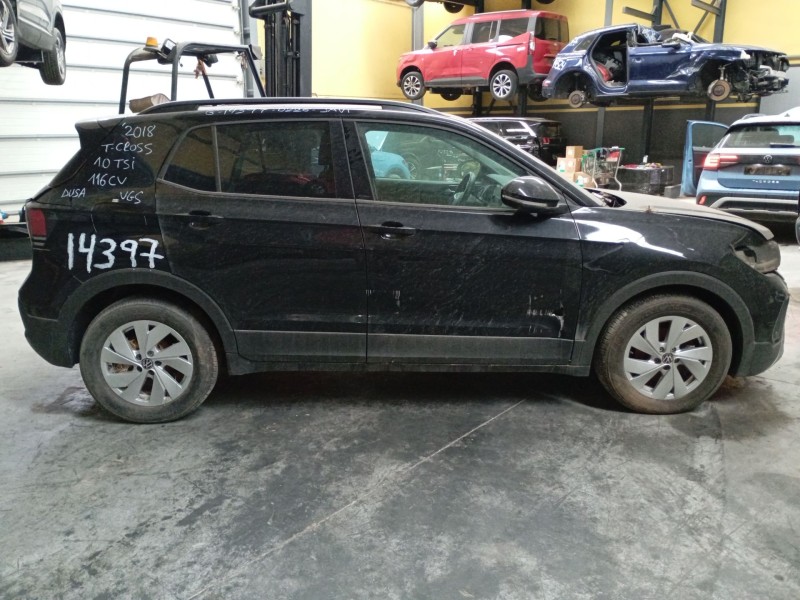 volkswagen t-cross (c11, d31) del año 2024