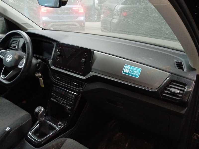 volkswagen t-cross (c11, d31) del año 2024