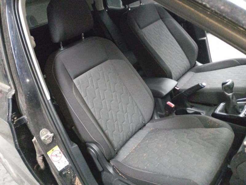 volkswagen t-cross (c11, d31) del año 2024