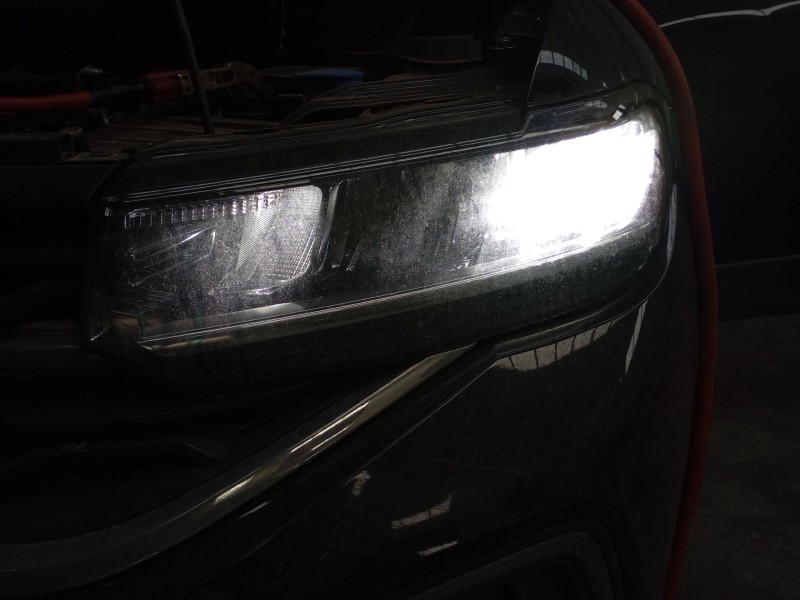 Recambio de faro izquierdo para volkswagen t-cross (c11, d31) 1.0 tsi referencia OEM IAM   