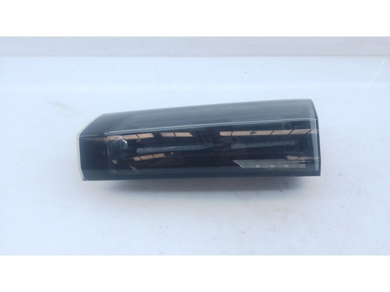 Recambio de piloto trasero derecho porton para peugeot 2008 ii (ud_, us_, uy_, uj_, ur_, uc_) 1.2 puretech 130 referencia OEM IA