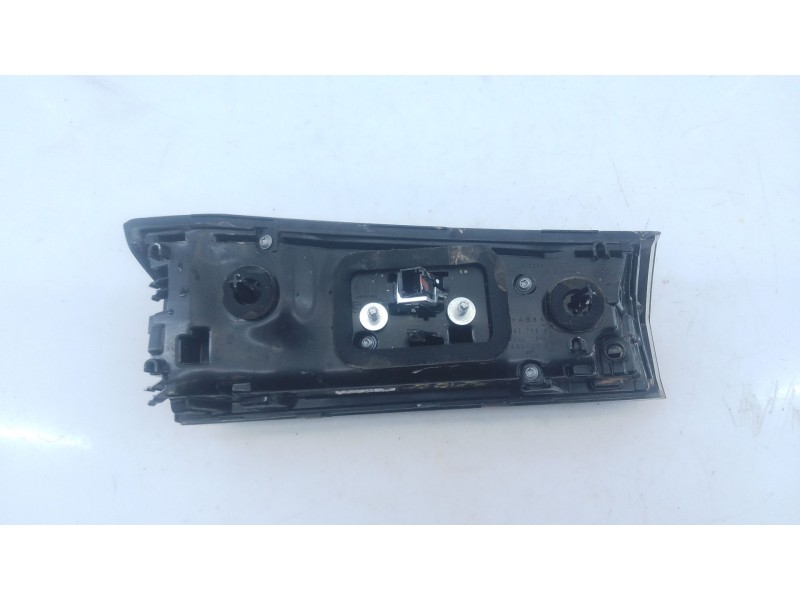 Recambio de piloto trasero derecho porton para peugeot 2008 ii (ud_, us_, uy_, uj_, ur_, uc_) 1.2 puretech 130 referencia OEM IA