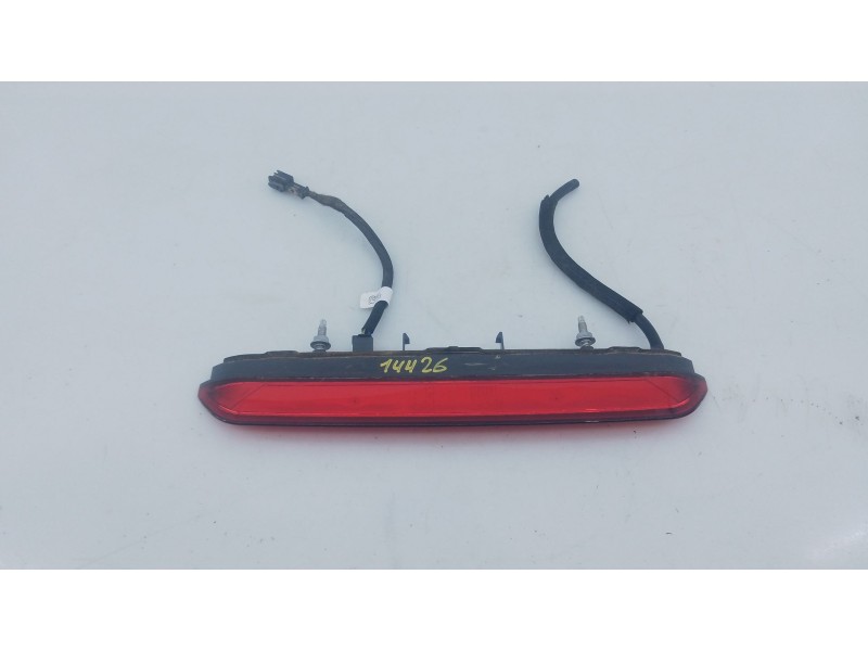 Recambio de luz central de freno para peugeot 2008 ii (ud_, us_, uy_, uj_, ur_, uc_) 1.2 puretech 130 referencia OEM IAM   