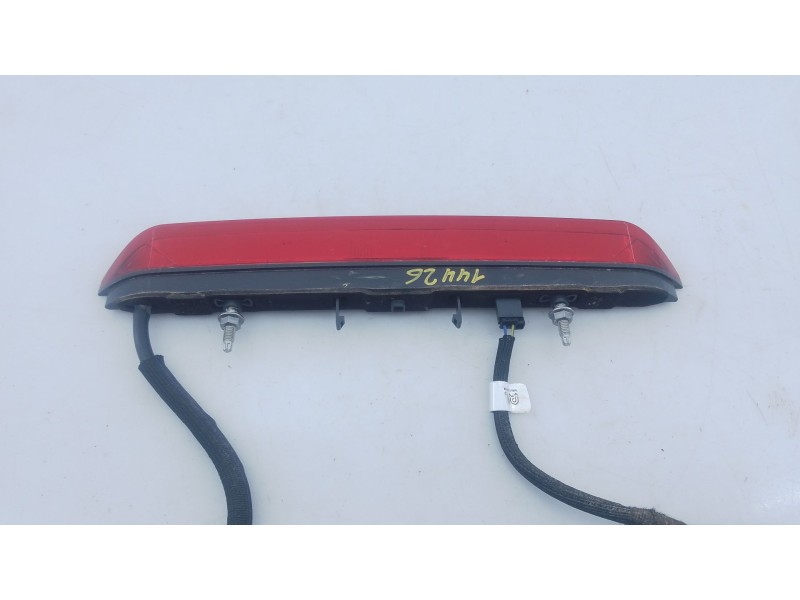 Recambio de luz central de freno para peugeot 2008 ii (ud_, us_, uy_, uj_, ur_, uc_) 1.2 puretech 130 referencia OEM IAM   