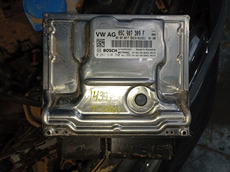 Recambio de centralita motor uce para volkswagen t-cross (c11, d31) 1.0 tsi referencia OEM IAM 05C907309F  