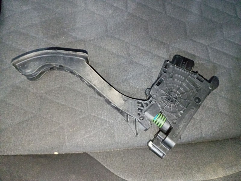 Recambio de pedal acelerador para volkswagen t-cross (c11, d31) 1.0 tsi referencia OEM IAM 2Q1723503  