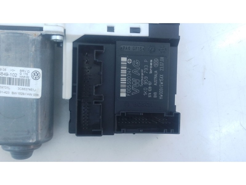 Recambio de motor elevalunas delantero izquierdo para volkswagen passat cc passat cc referencia OEM IAM   