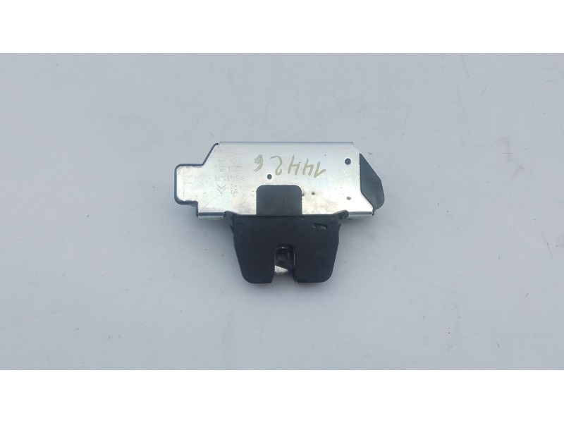 Recambio de cerradura maletero / porton para peugeot 2008 ii (ud_, us_, uy_, uj_, ur_, uc_) 1.2 puretech 130 referencia OEM IAM 