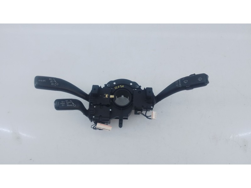 Recambio de mando intermitentes para audi a4 ber. (b8) básico referencia OEM IAM   