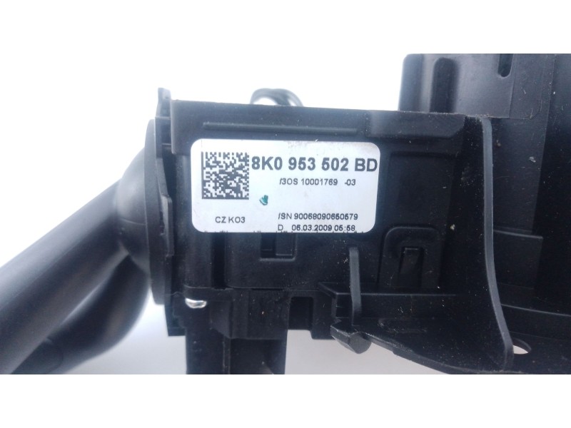 Recambio de mando intermitentes para audi a4 ber. (b8) básico referencia OEM IAM   