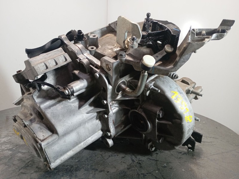 Recambio de caja cambios para citroën c4 cactus 1.5 bluehdi 100 referencia OEM IAM 20V246  