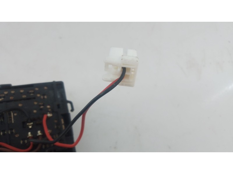 Recambio de mando intermitentes para dacia sandero stepway referencia OEM IAM   