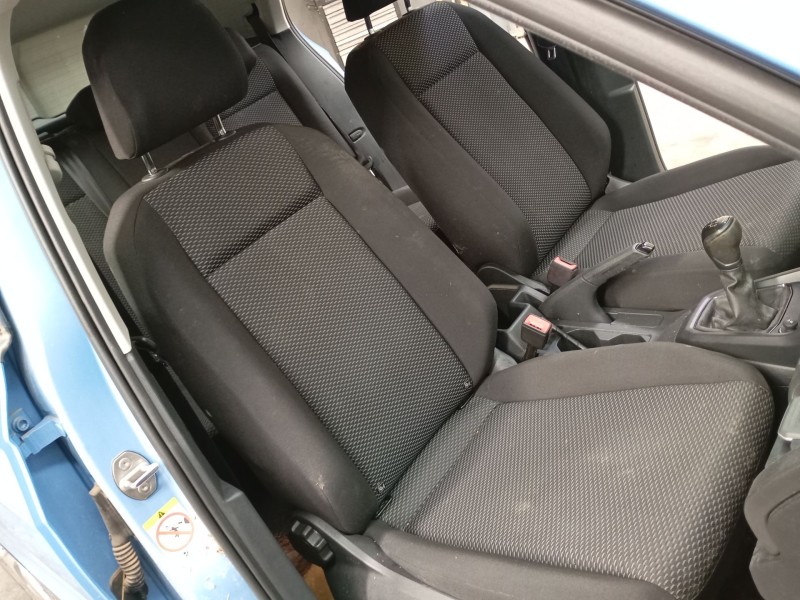 volkswagen t-cross (c11, d31) del año 2024