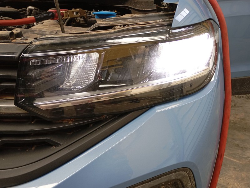 Recambio de faro izquierdo para volkswagen t-cross (c11, d31) 1.0 tsi referencia OEM IAM   